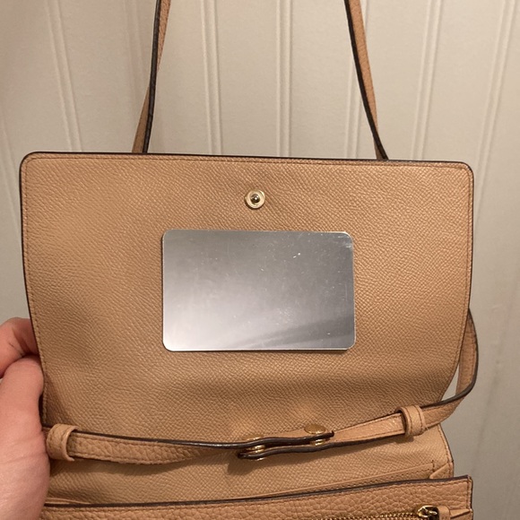 Coach vintage Anna fold over convertible crossbody in beige GVU some small stain - Picture 4 of 15